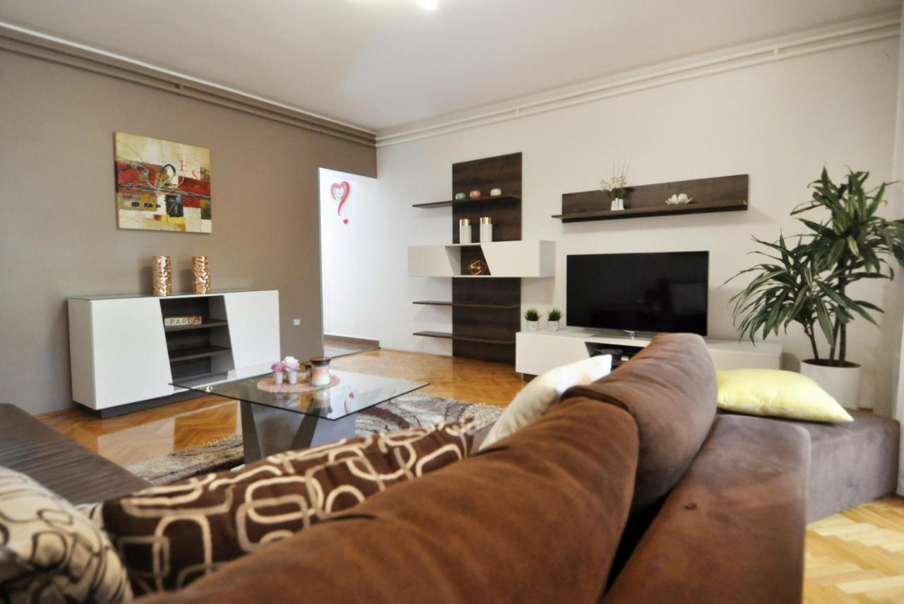Apartman Lory Póla Kültér fotó