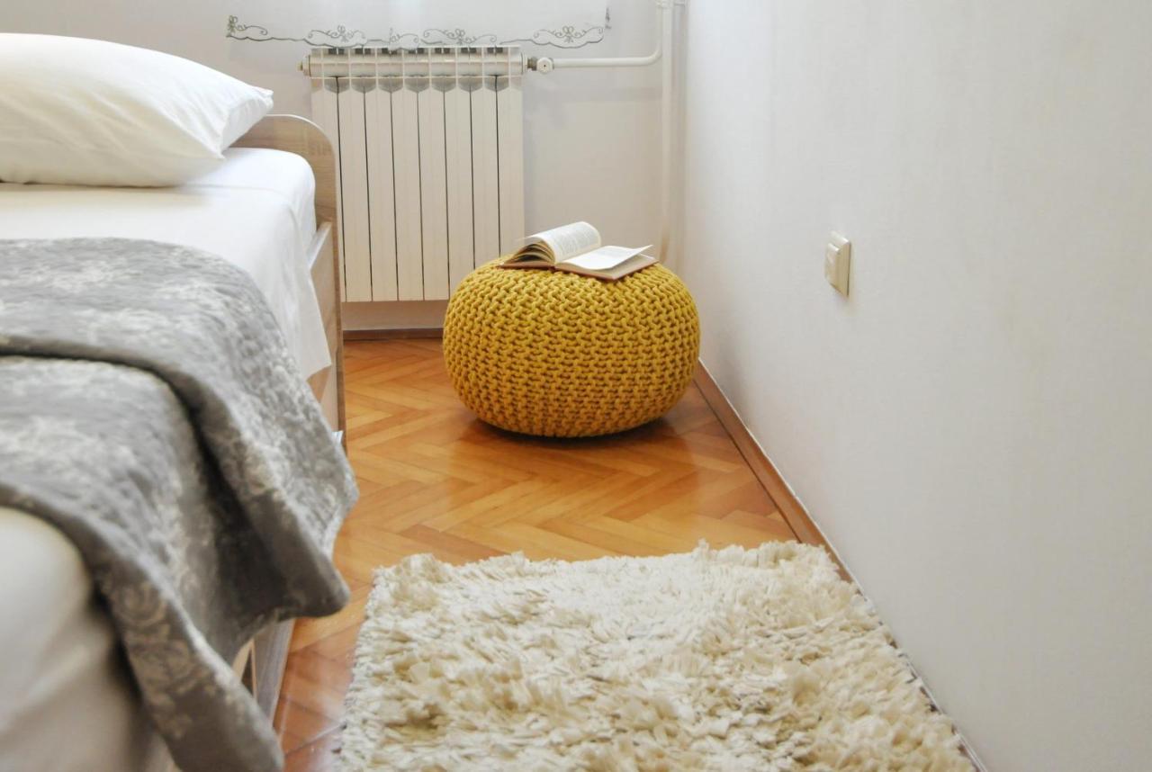 Apartman Lory Póla Kültér fotó